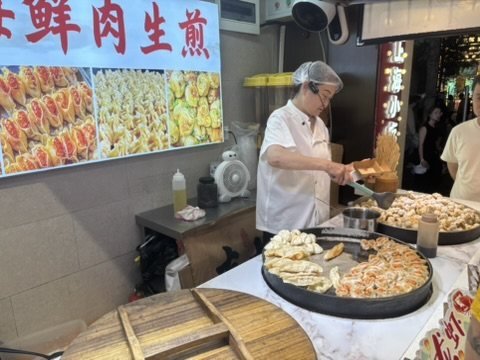 Shengjianbao in einer Strassenküche in Shanghai