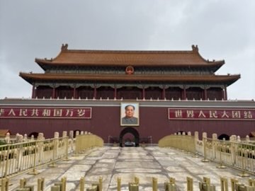 Tor des Himmlischen Friedens am Tiananmen-Platz in Peking